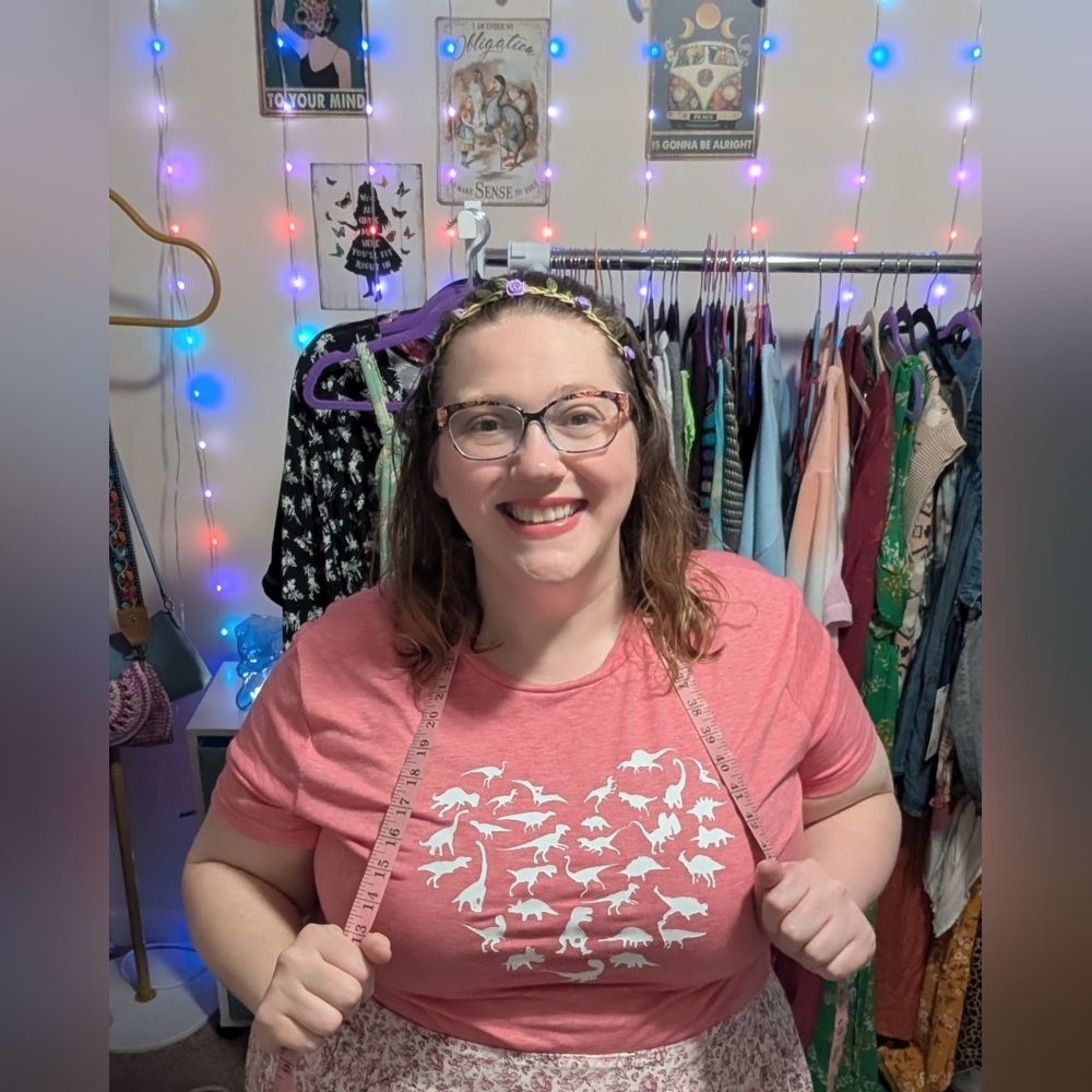 🌸Miri is LIVE!! $5 Dollar Frenzy!! Everything $5!! - Picture 6 of 7